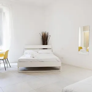  Apartamento Smart Station Italia