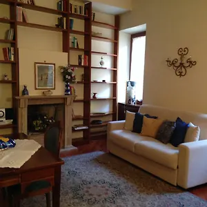  Apartamento A Casa Di Zia Lola Italia